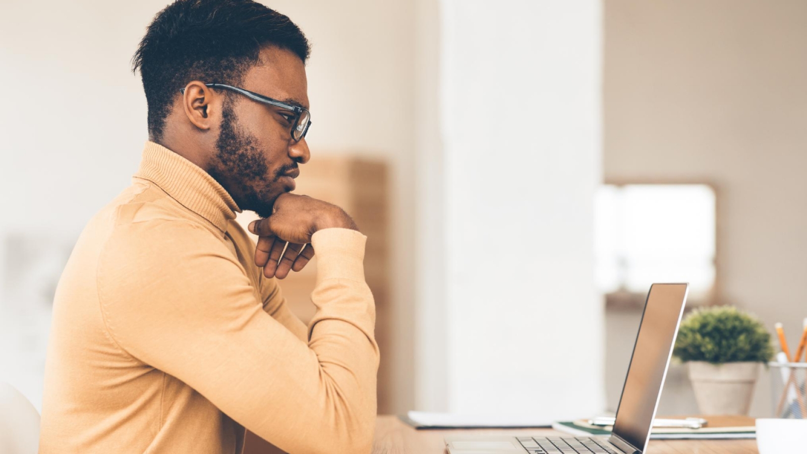 Custom dimensions 1320x795 px (4)